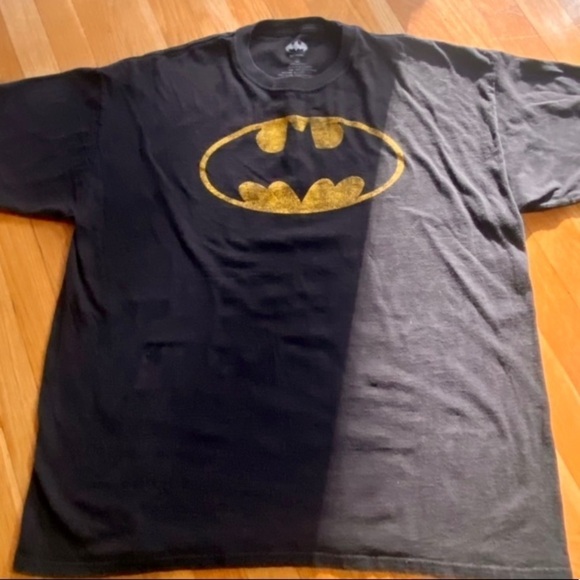 Batman Other - Batman Men's Size XxLarge T shirt Short Sleeve Black Batman Logo.